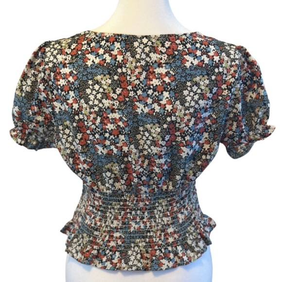 SHEIN Multicolor Floral Top - Picture 3 of 6